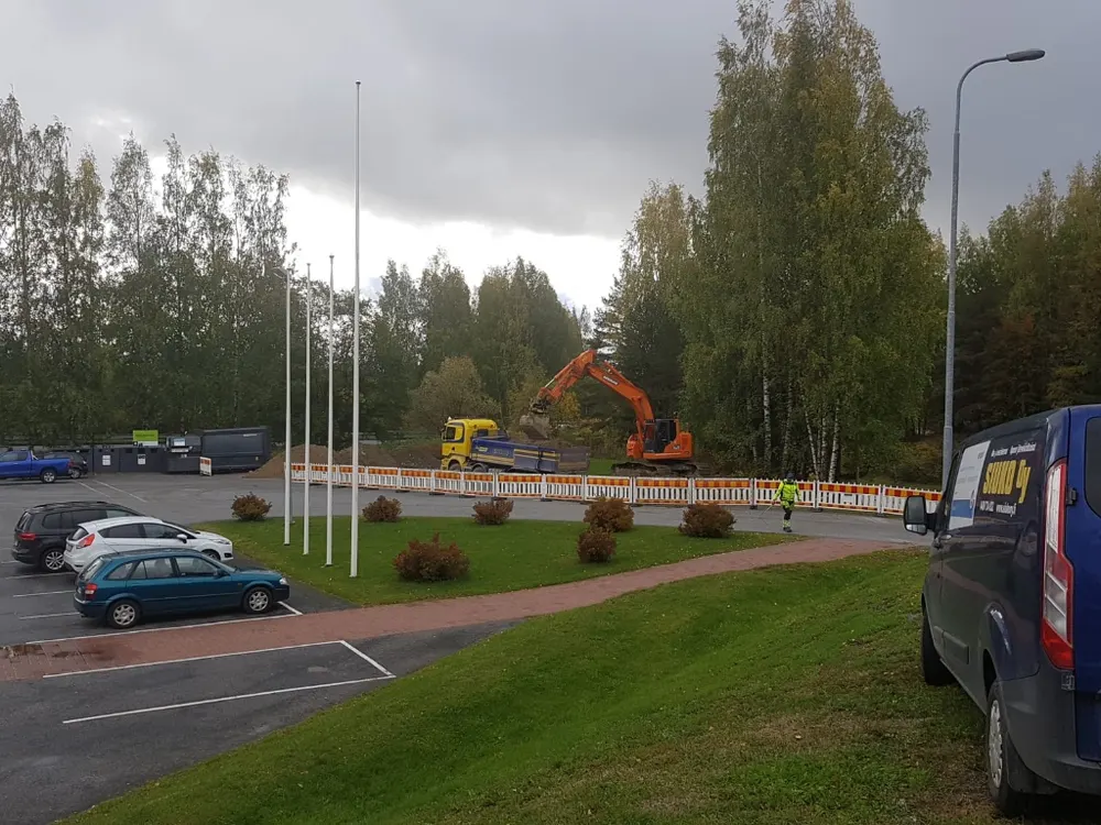 Pysäköintialueen pohjatyöt