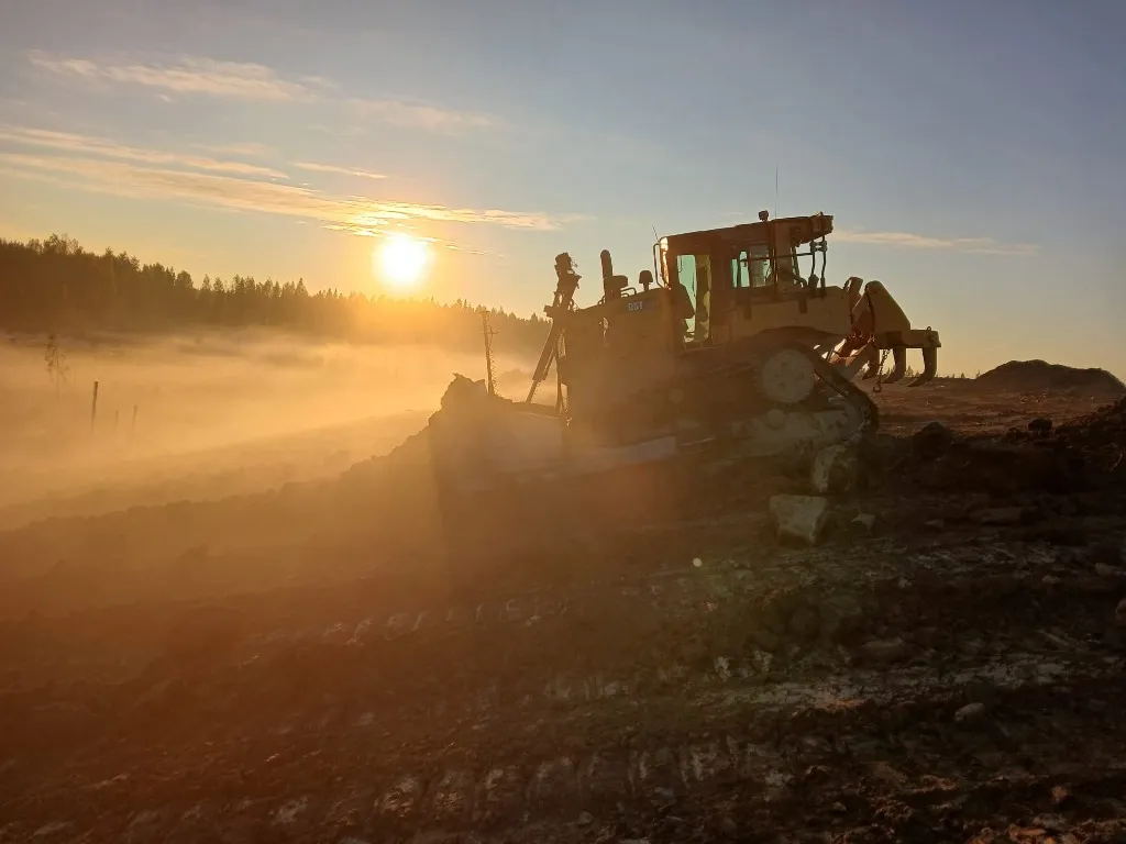 Siuko Oy kalusto ja maa-aineskuljetukset